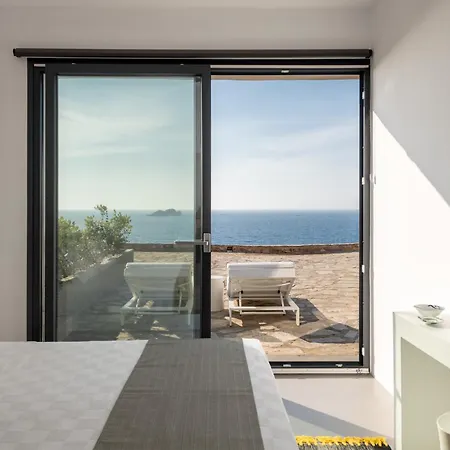 Ocean Paros * Agia Irini (Paros)