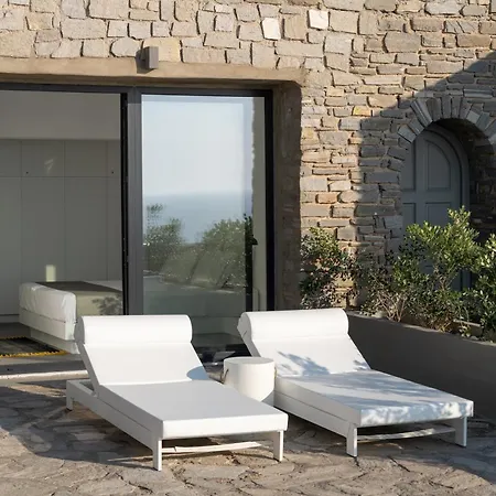 Ocean Paros *