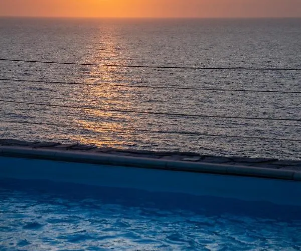 Ocean Paros * Agia Irini (Paros)